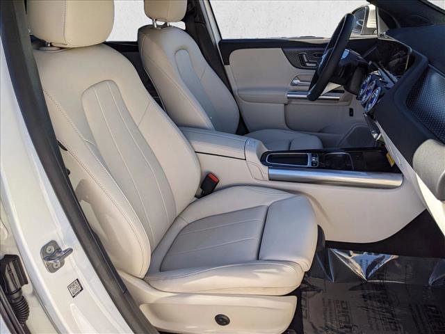 Certified 2025 Mercedes-Benz GLA 250 4MATIC image 22