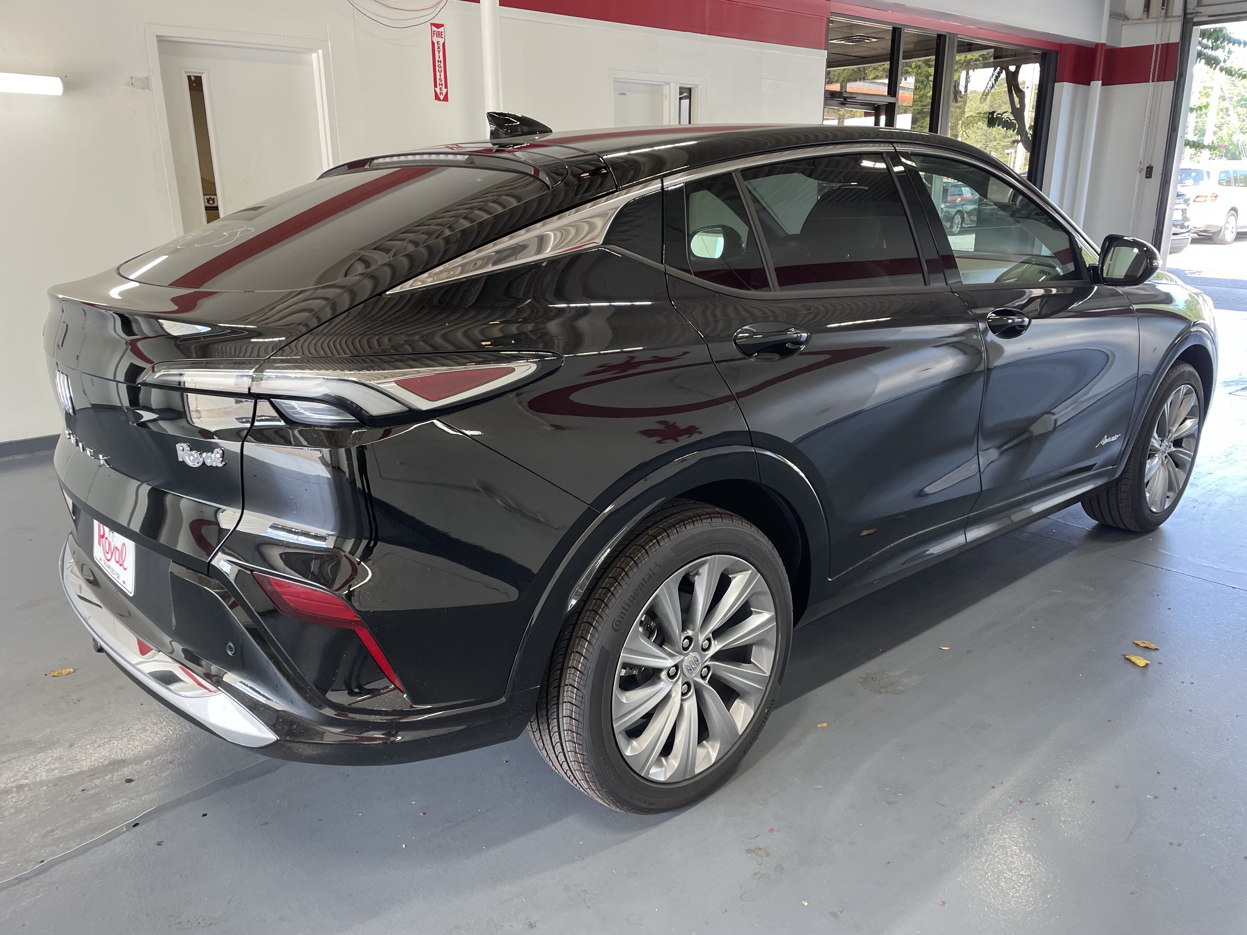 New 2026 Buick Envista Sport Touring FWD image 4