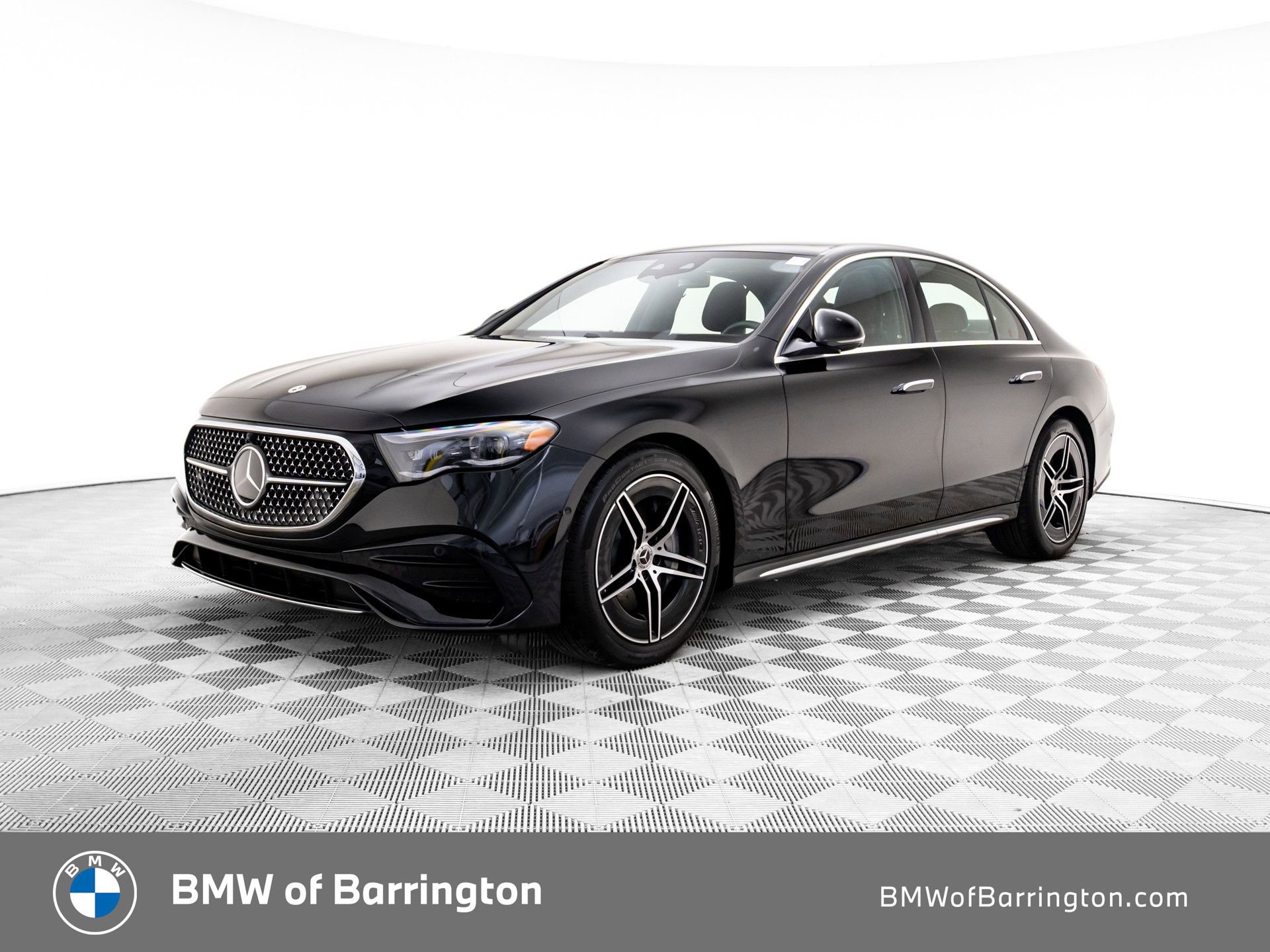 Used 2025 Mercedes-Benz E 450 4MATIC Sedan image 1