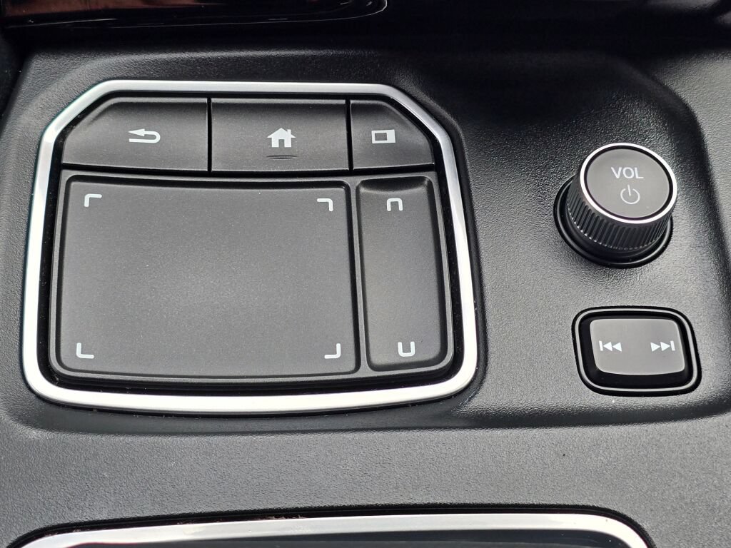 Used 2023 Acura MDX w/ Technology Package AWD/4WD image 38