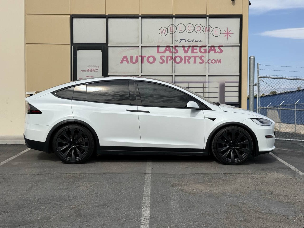 Used 2022 Tesla Model X AWD/4WD image 7