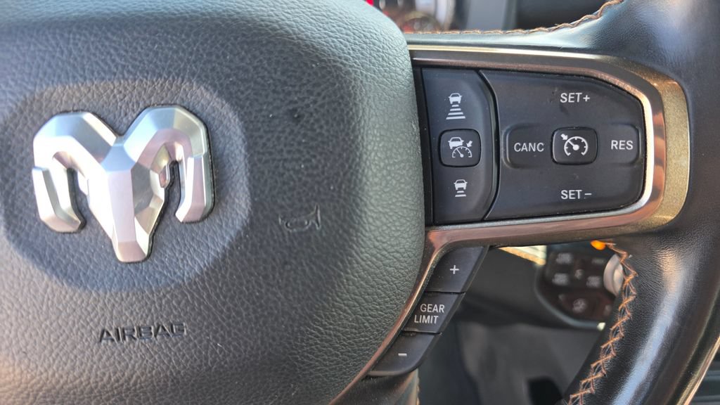Used 2022 RAM 1500 Limited AWD/4WD image 15