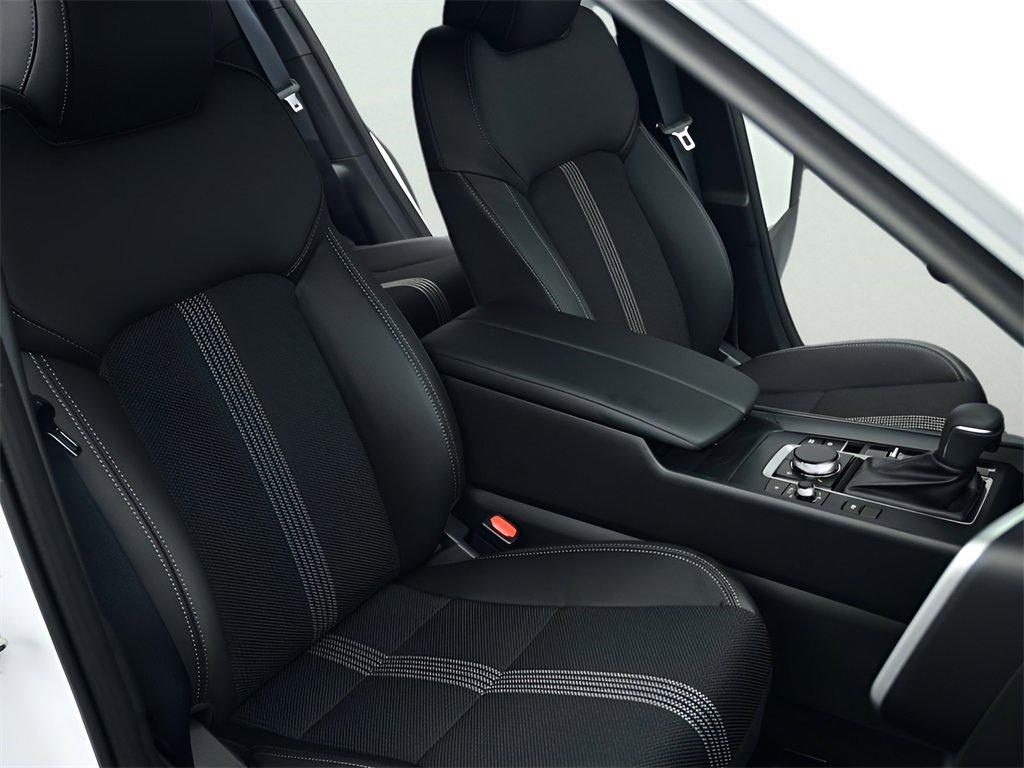 Certified 2025 MAZDA CX-50 2.5 Hybrid w/ Preferred Pkg image 30