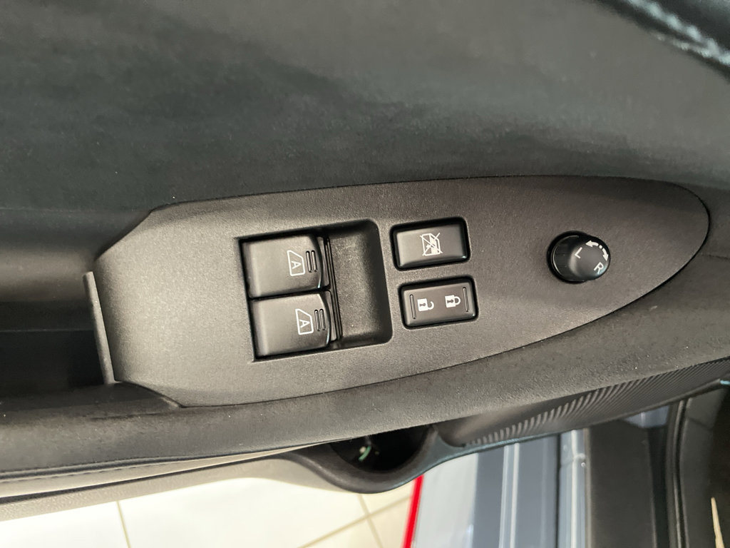 Used 2025 Nissan Z NISMO w/ Floor Mat Package image 10