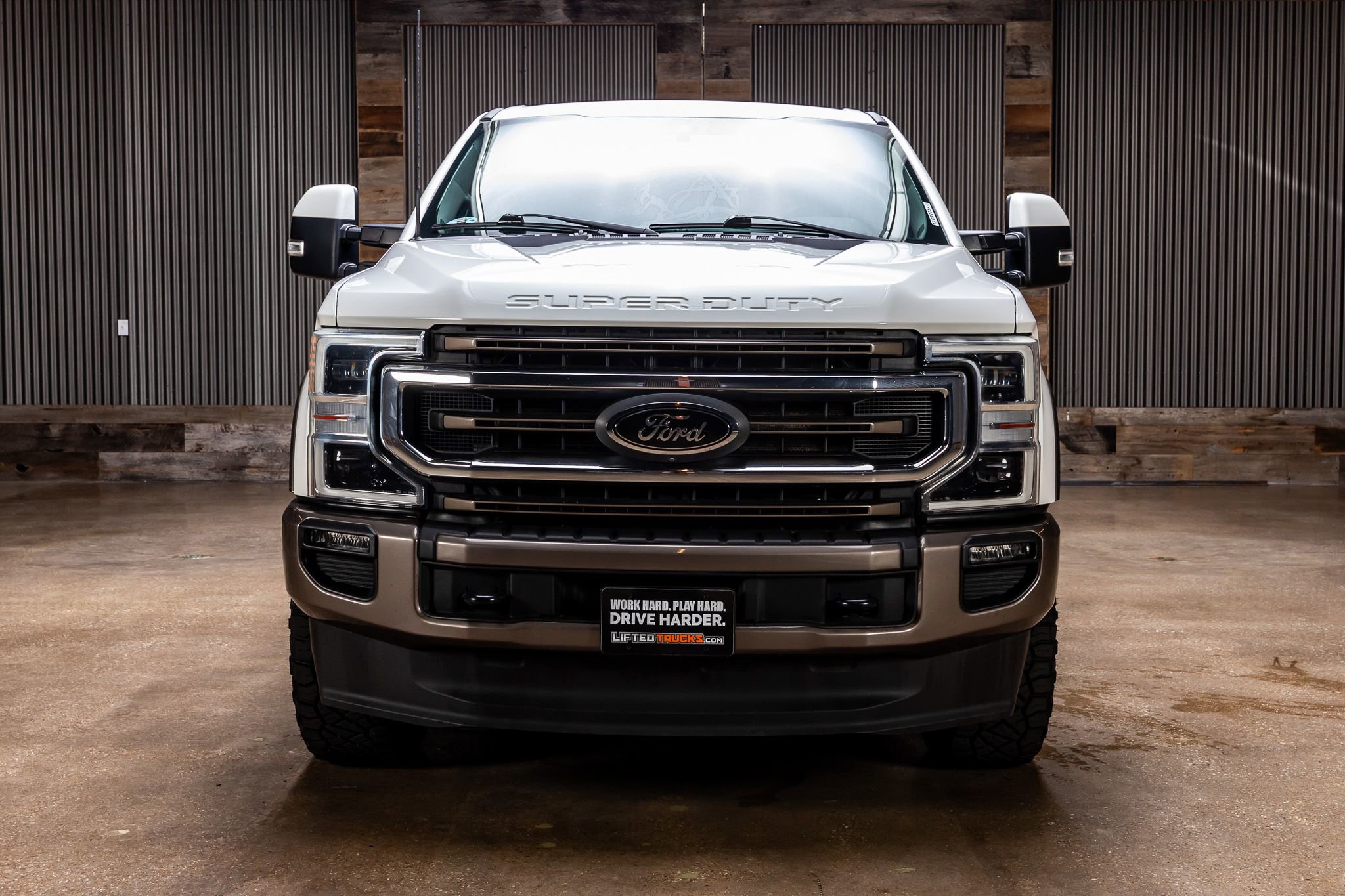 Used 2022 Ford F250 King Ranch w/ King Ranch Ultimate Package AWD/4WD image 2