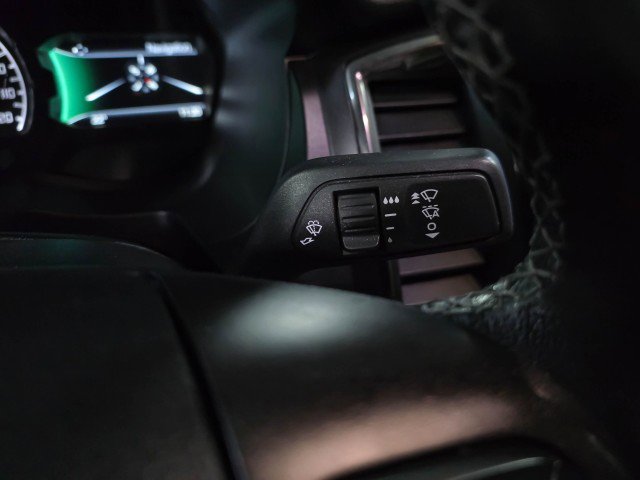 Used 2022 Ford Ranger Lariat w/ Tremor Off-Road Package image 22