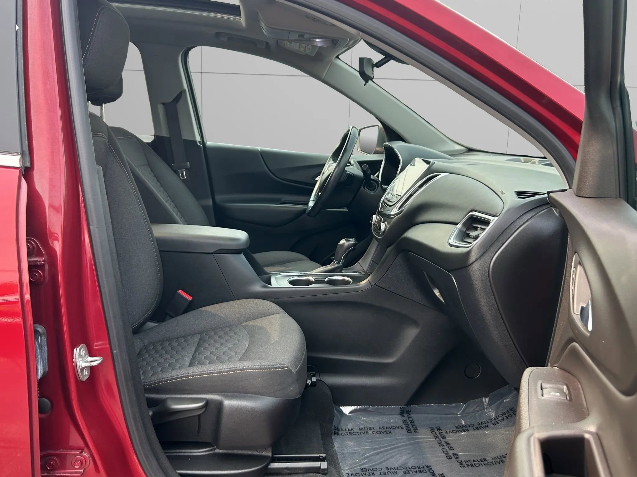 Used 2019 Chevrolet Equinox LT image 14