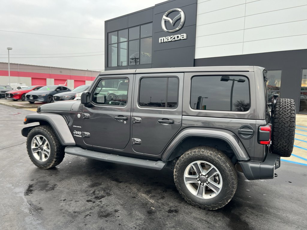 Used 2018 Jeep Wrangler Unlimited Sahara image 3