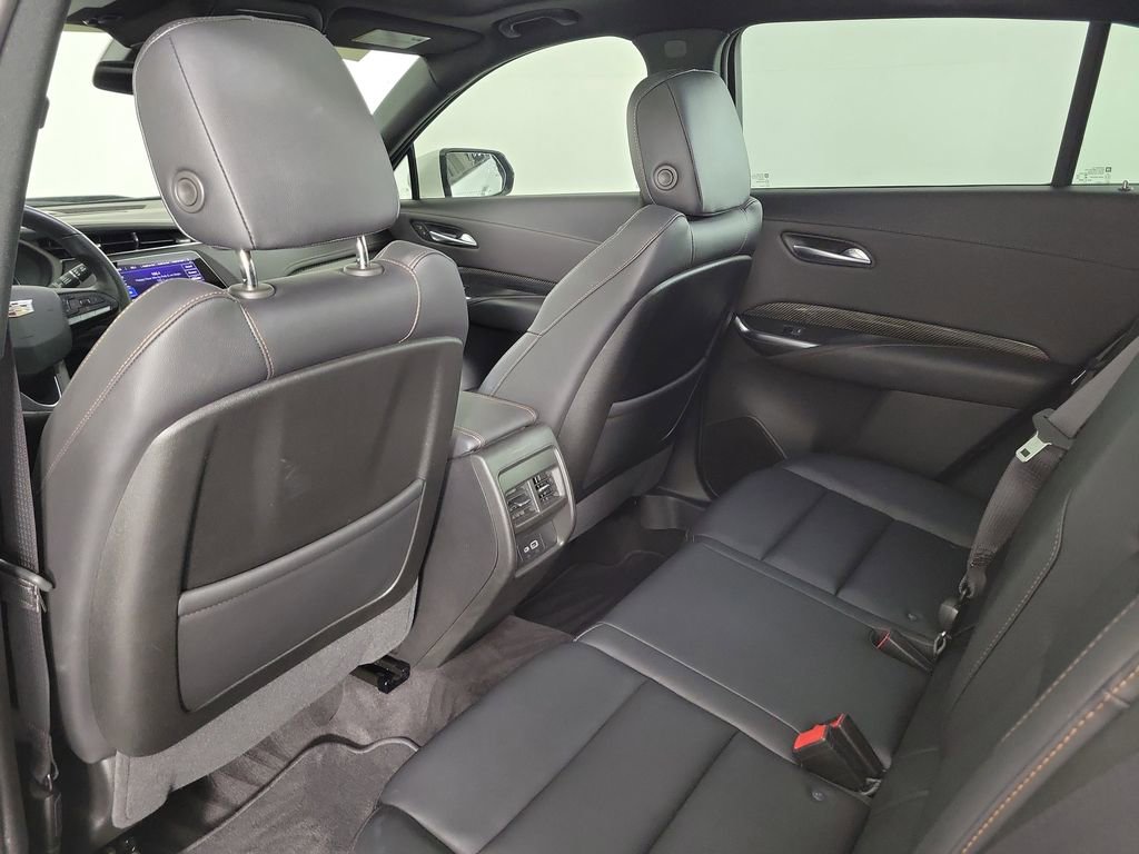 Used 2023 Cadillac XT4 Sport image 12