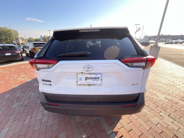 Used 2024 Toyota RAV4 XLE w/ Convenience Package FWD image 31