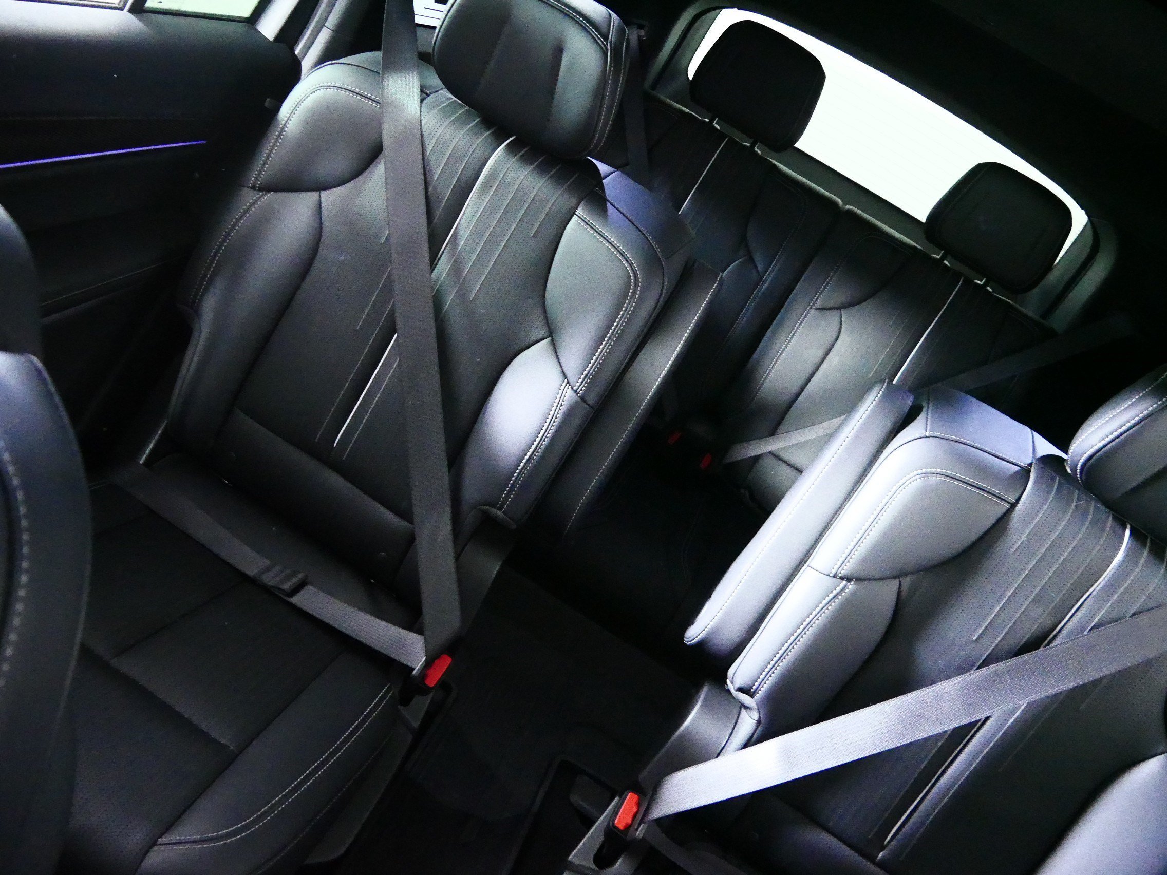 Used 2026 Cadillac Vistiq Sport w/ LPO, Floor Liner Package AWD/4WD image 12
