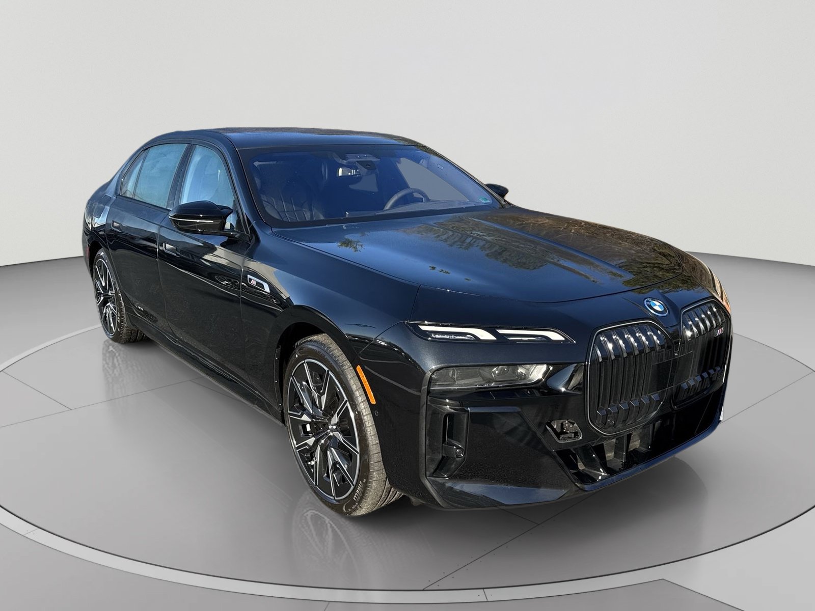 New 2026 BMW i7 M70 AWD/4WD image 1