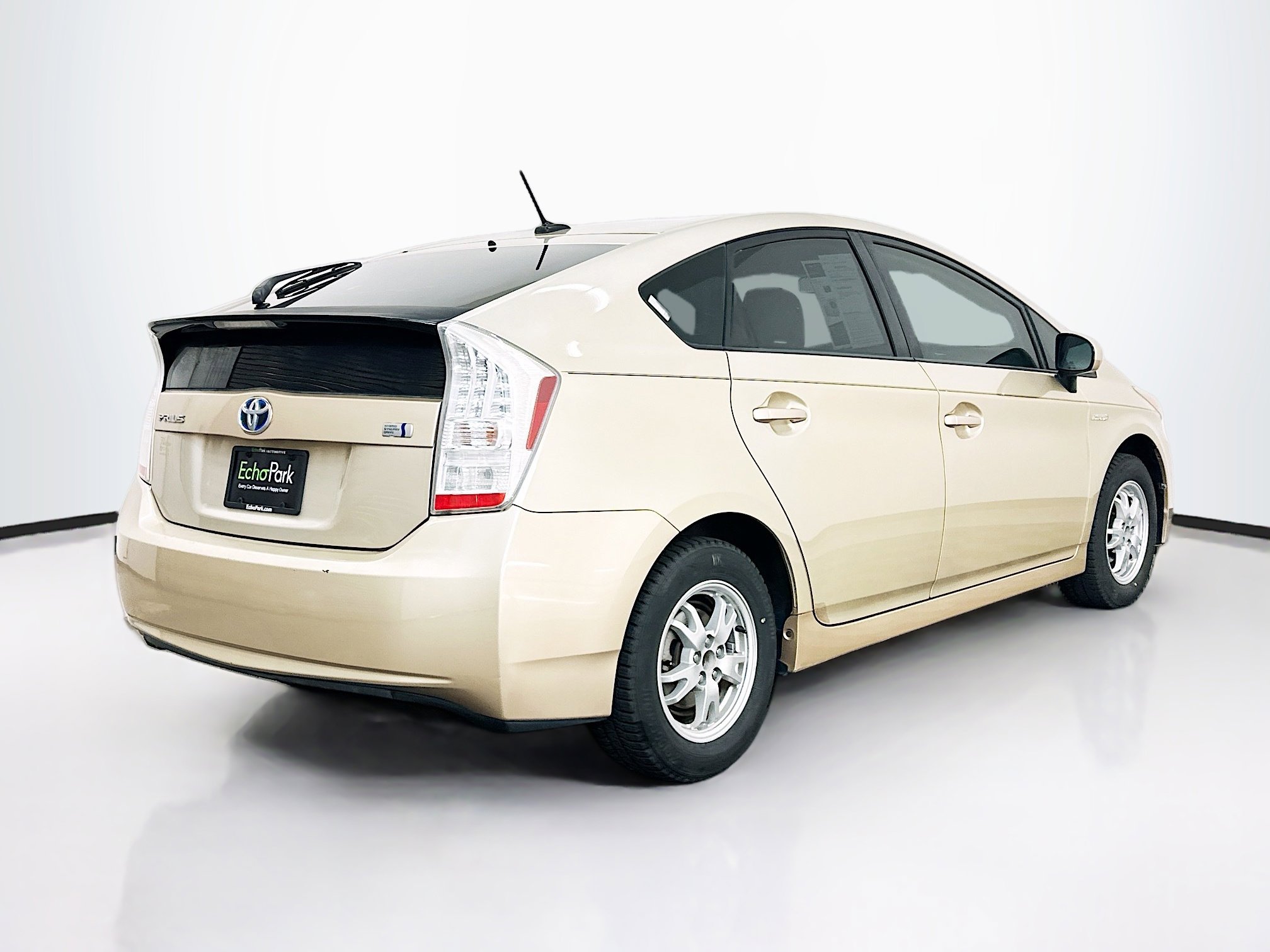 Used 2011 Toyota Prius Two image 9