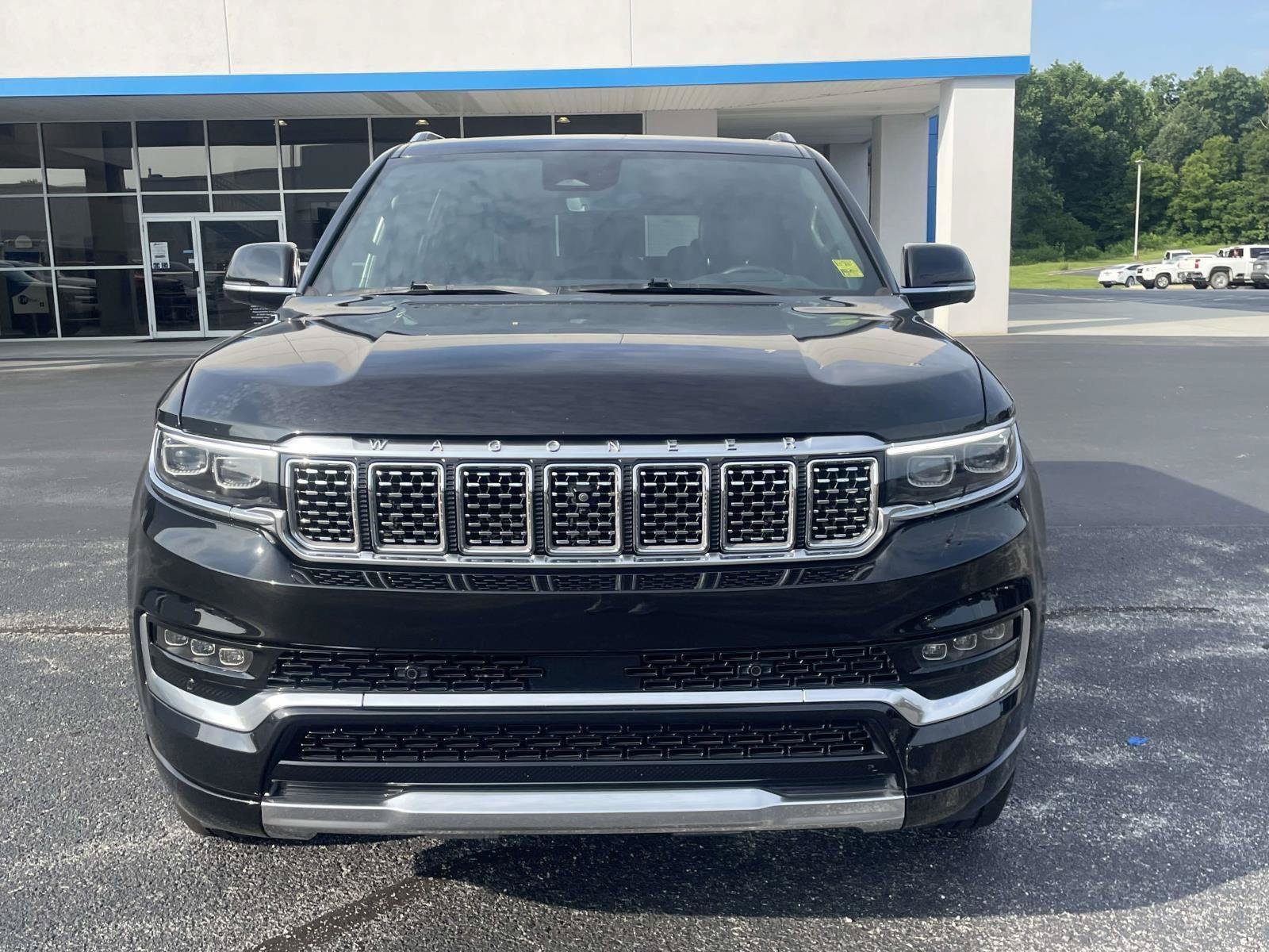 Used 2022 Jeep Grand Wagoneer Series I AWD/4WD image 12