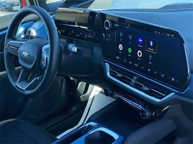 Used 2025 Chevrolet Equinox EV LT image 35