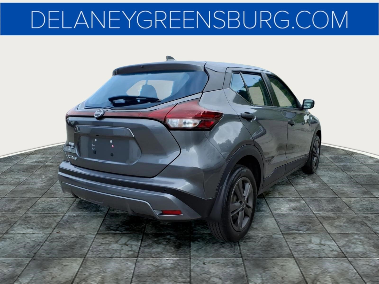 Used 2023 Nissan Kicks S FWD image 3