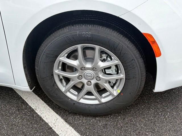 New 2026 Chrysler Voyager LX image 10