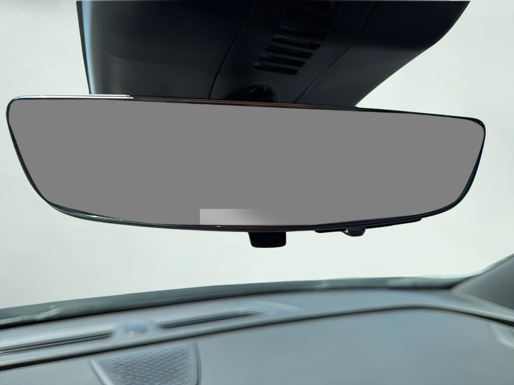 Used 2025 Chevrolet Traverse High Country FWD image 19