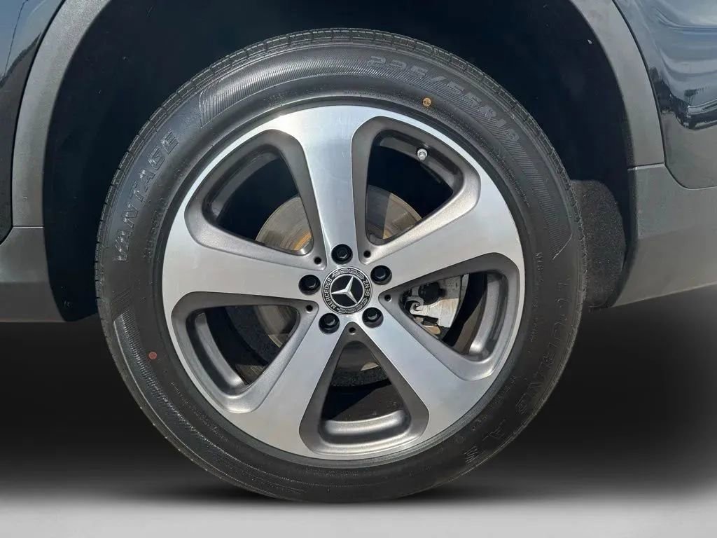 Used 2022 Mercedes-Benz GLC 300 4MATIC image 30