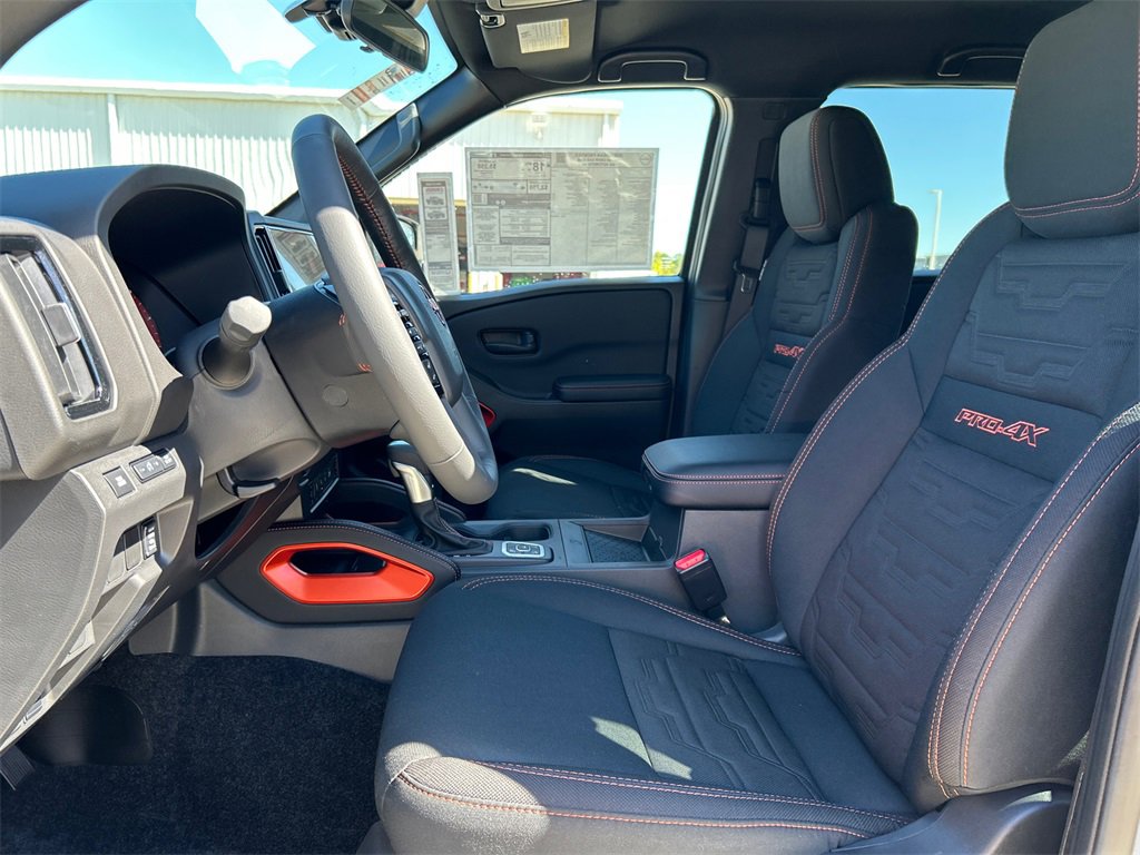 New 2026 Nissan Frontier PRO-4X w/ Pro-4x Convenience Package image 9