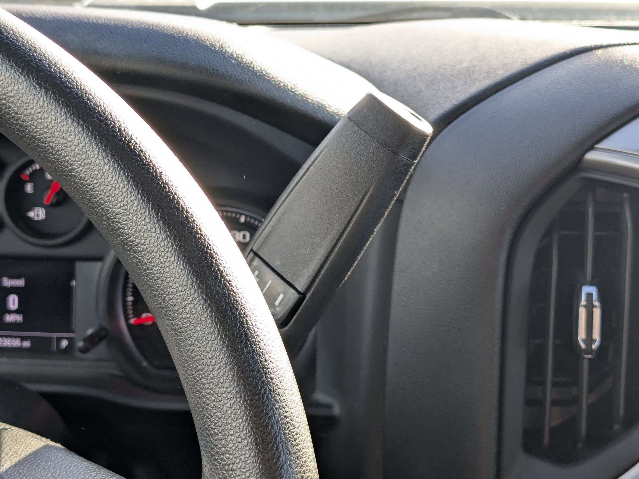 Used 2024 Chevrolet Silverado 3500 W/T image 25