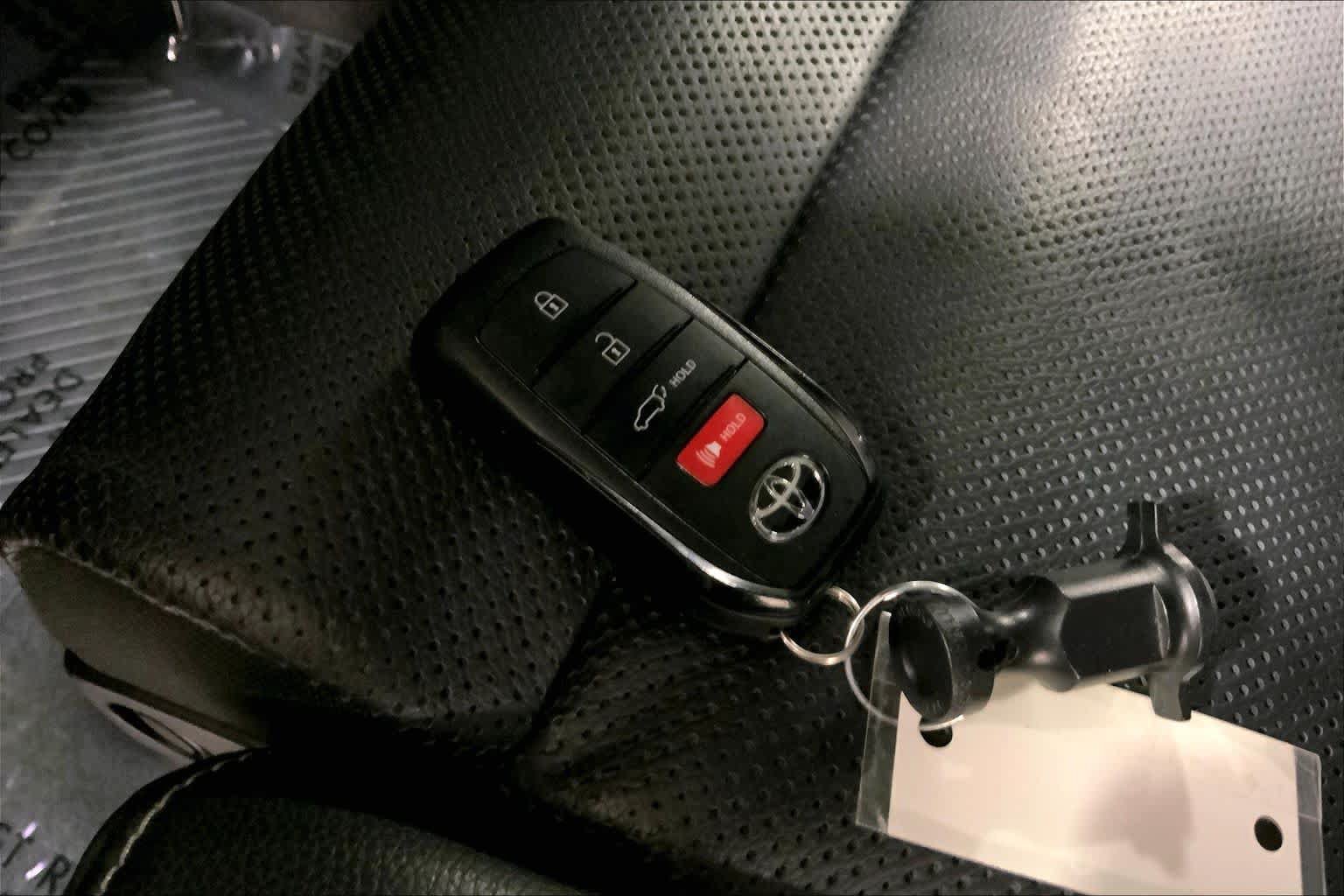 Used 2024 Toyota Land Cruiser AWD/4WD image 15