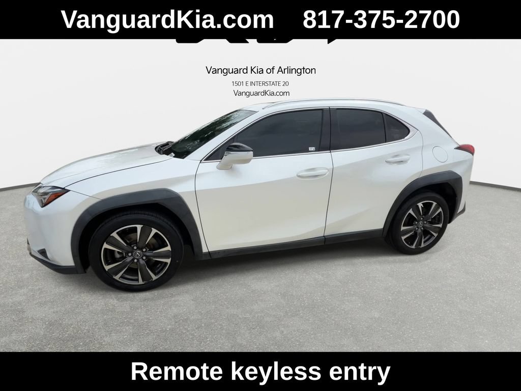Used 2019 Lexus UX 200 w/ Accessory Package 2 FWD image 5