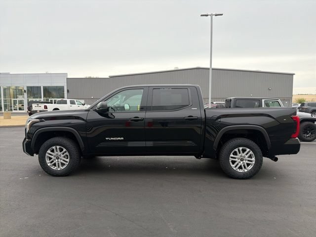 Used 2023 Toyota Tundra SR5 AWD/4WD image 4