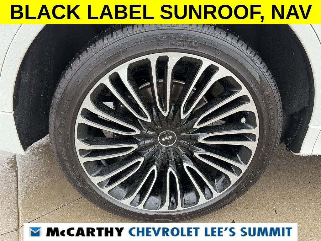 Used 2022 Lincoln Aviator Black Label w/ Dynamic Handling Package image 18