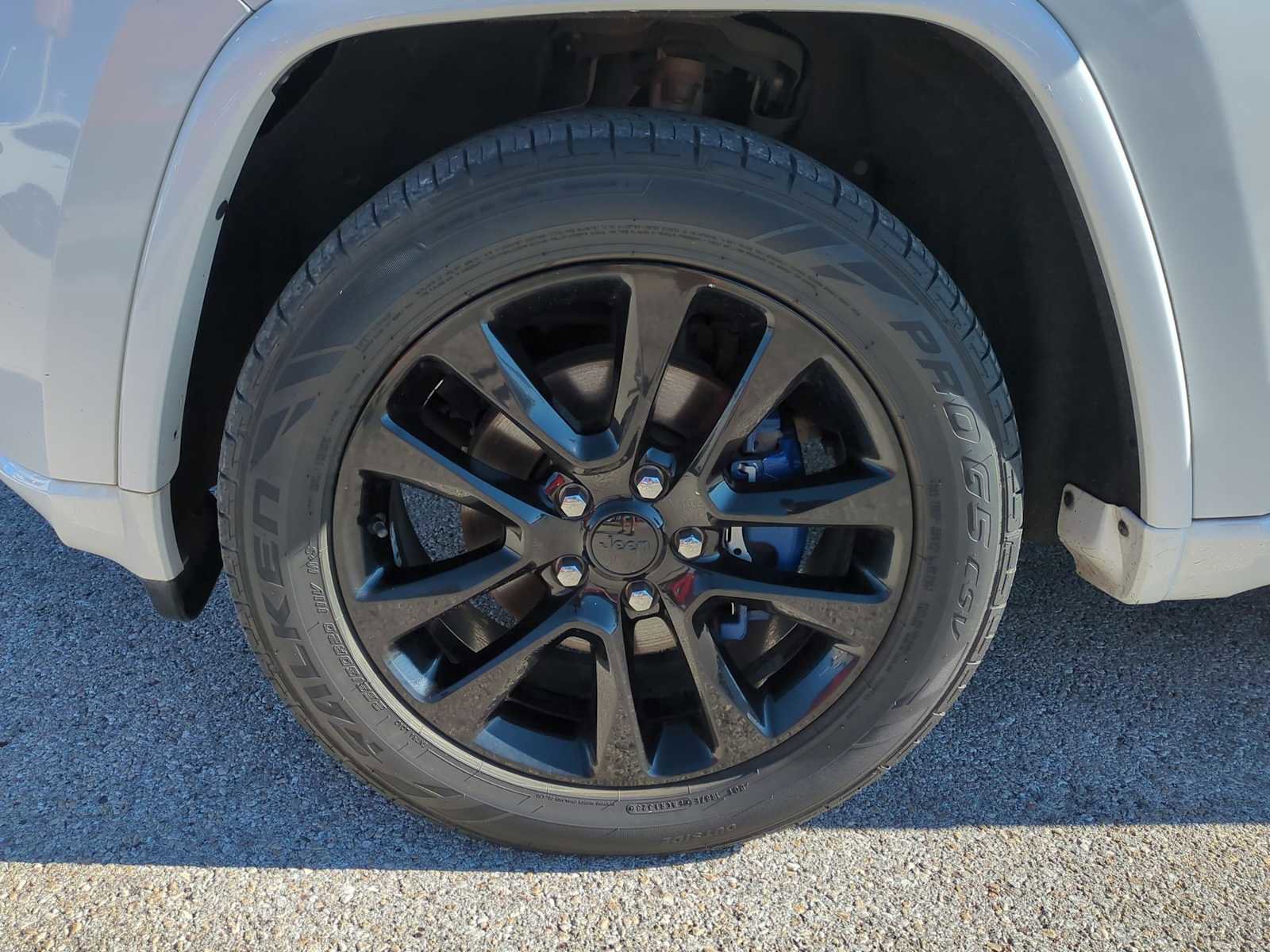 Used 2018 Jeep Grand Cherokee Altitude image 34