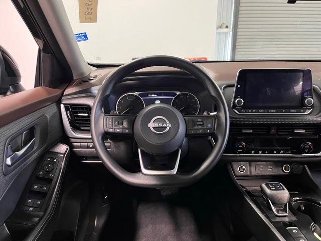 Used 2022 Nissan Rogue SV AWD/4WD image 21