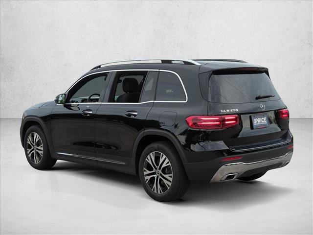 Certified 2024 Mercedes-Benz GLB 250 image 8