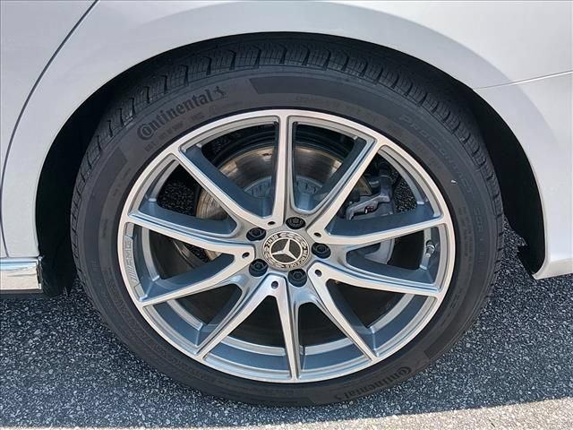 Used 2022 Mercedes-Benz E 350 Sedan image 14