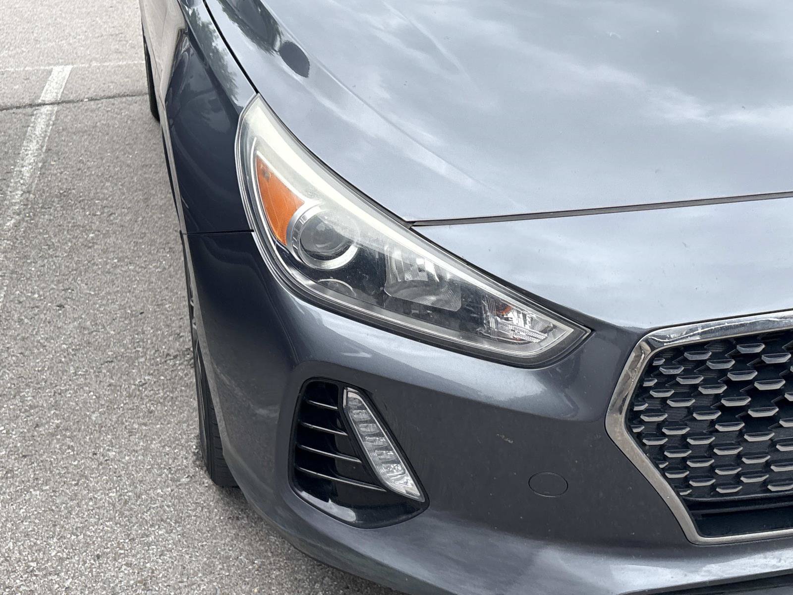 Used 2019 Hyundai Elantra GT FWD image 11