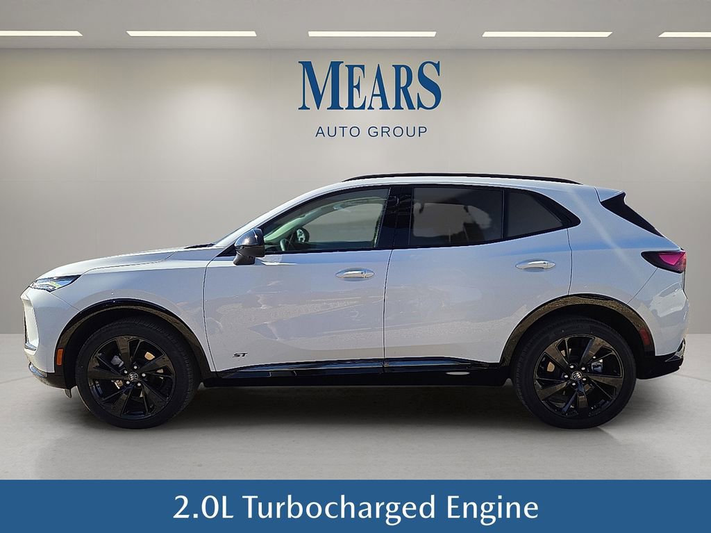 Used 2025 Buick Envision Sport Touring image 3