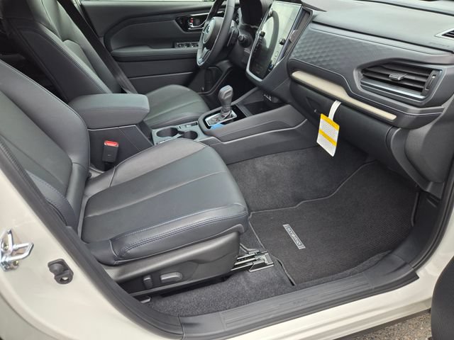 Used 2025 Subaru Forester Limited AWD/4WD image 9