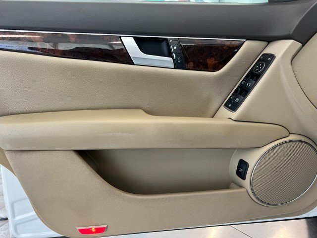 Used 2013 Mercedes-Benz C 300 4MATIC Sedan image 17
