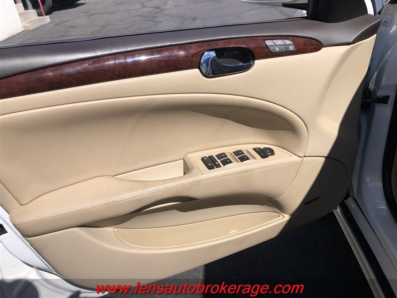 Used 2010 Buick Lucerne CXL FWD image 9