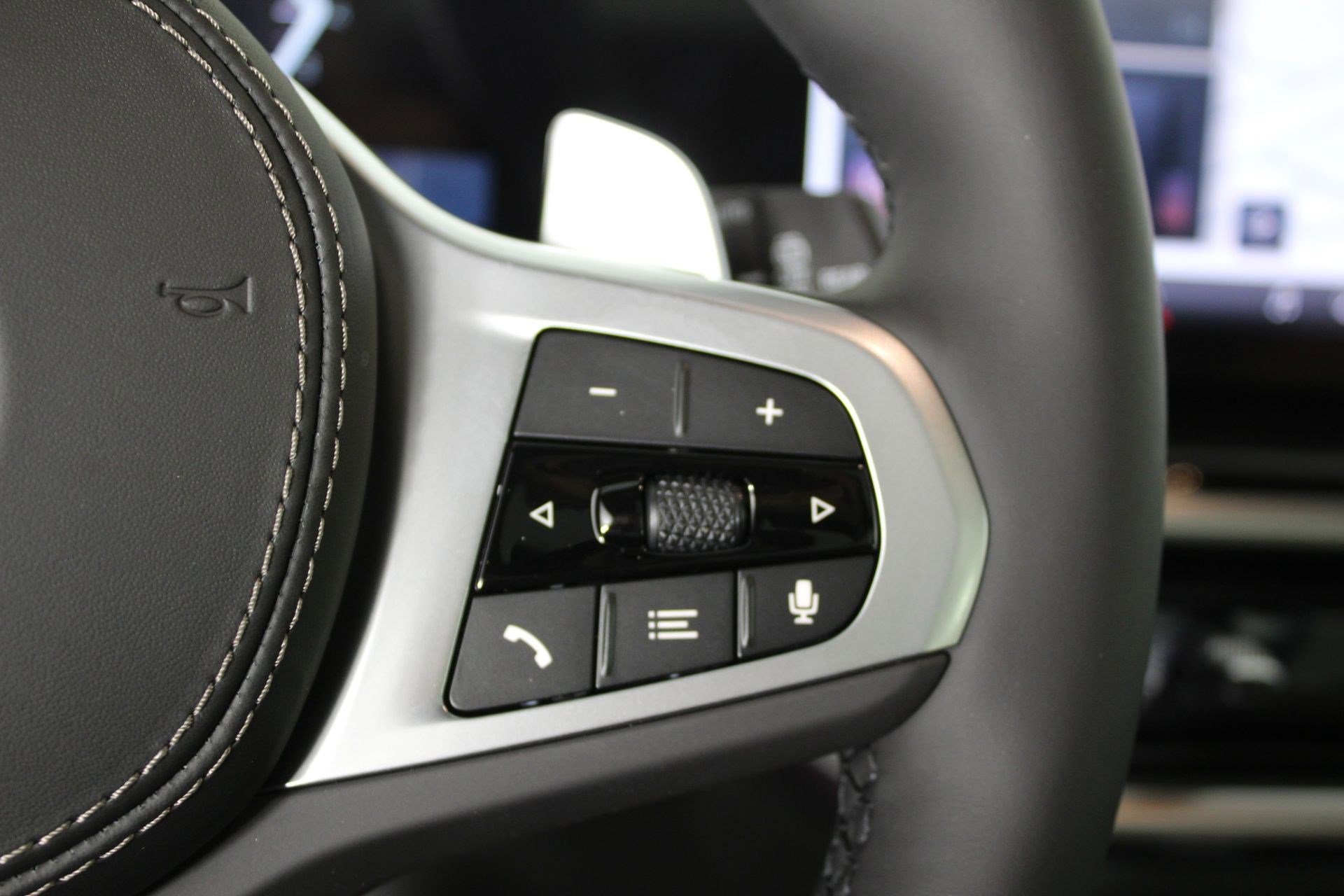 New 2026 BMW X5 xDrive40i AWD/4WD image 28