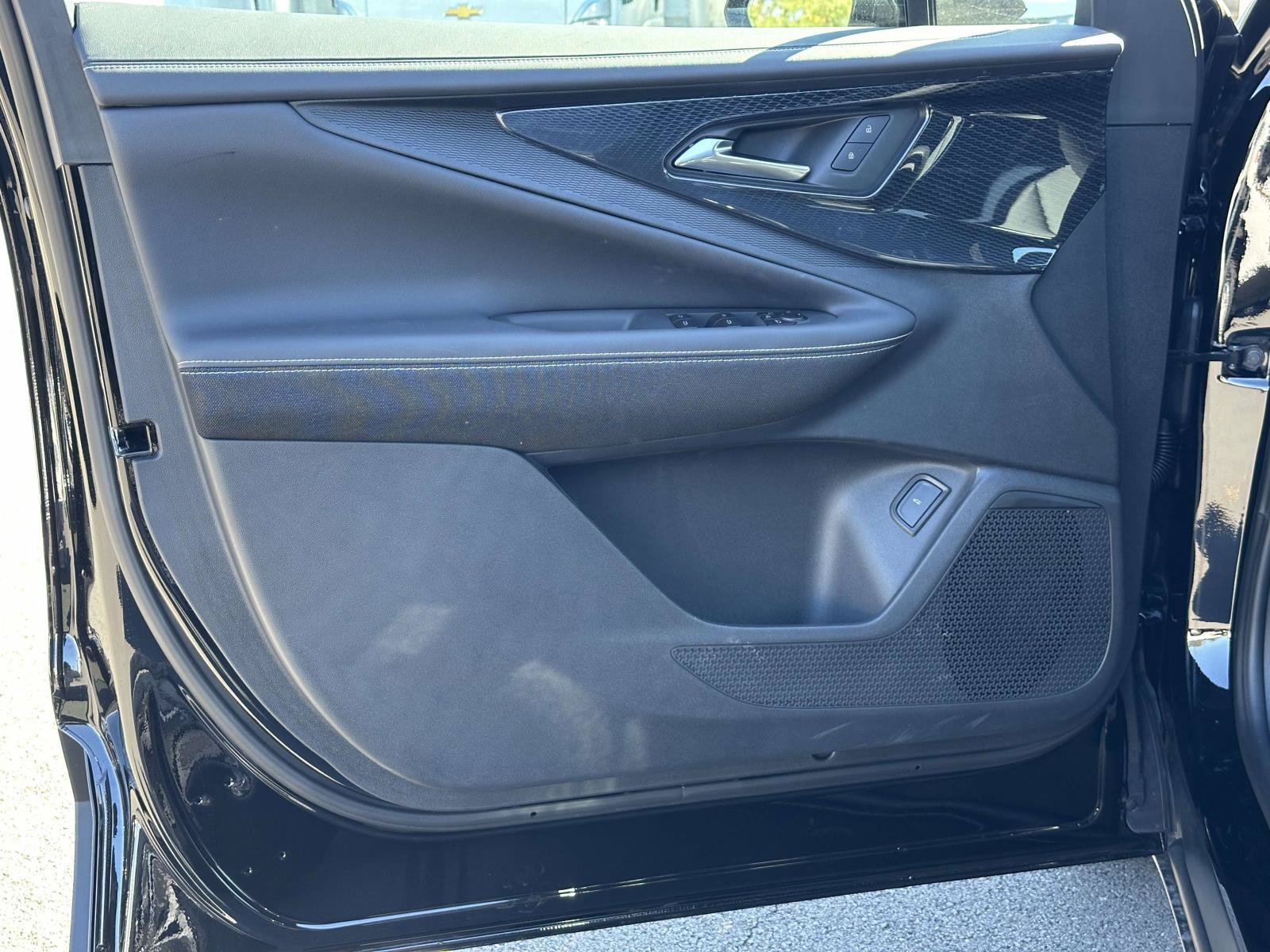 New 2026 Chevrolet Blazer EV LT AWD/4WD image 19