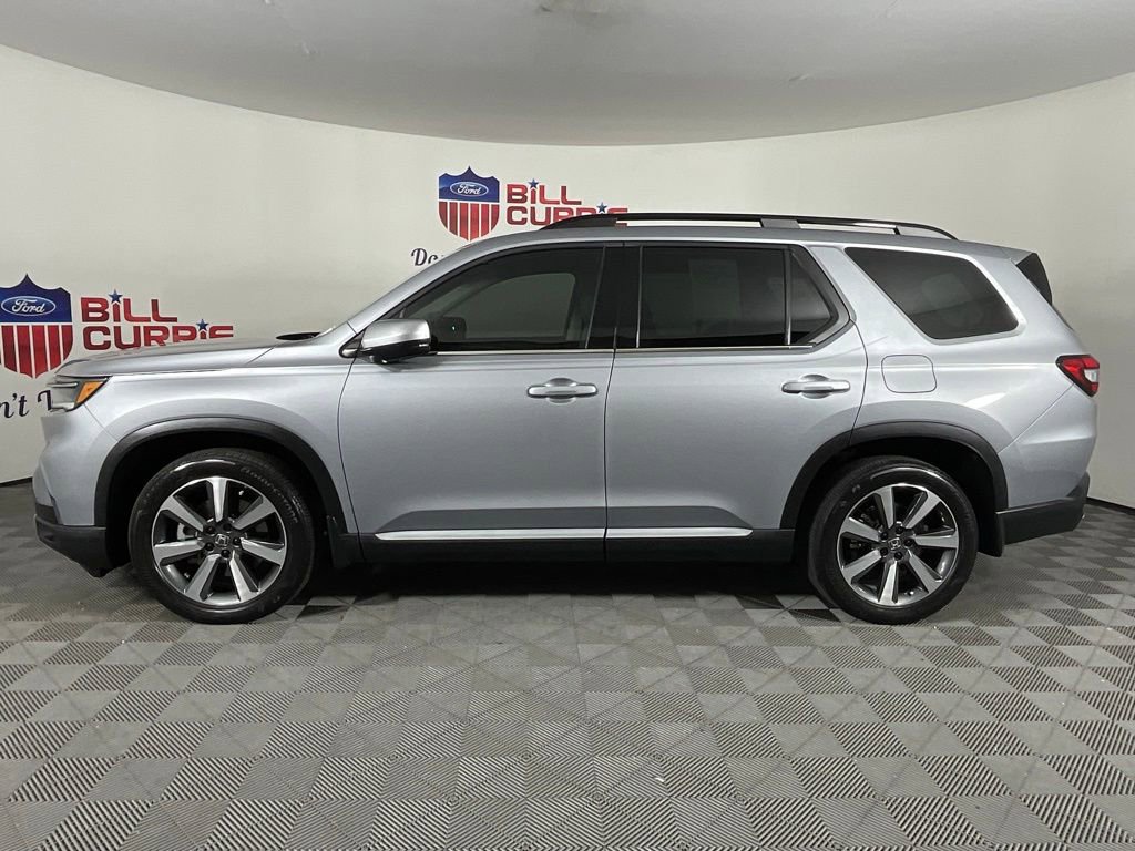 Used 2023 Honda Pilot Elite image 6