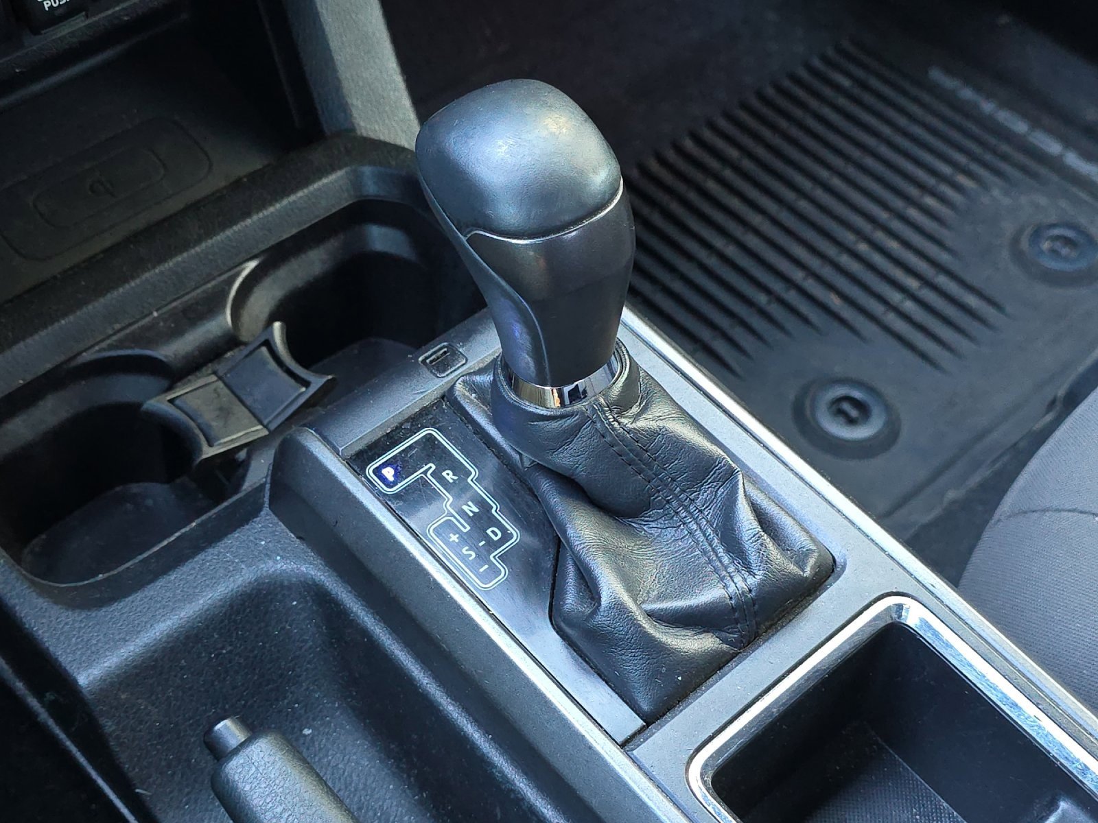 Used 2019 Toyota Tacoma TRD Off-Road image 19