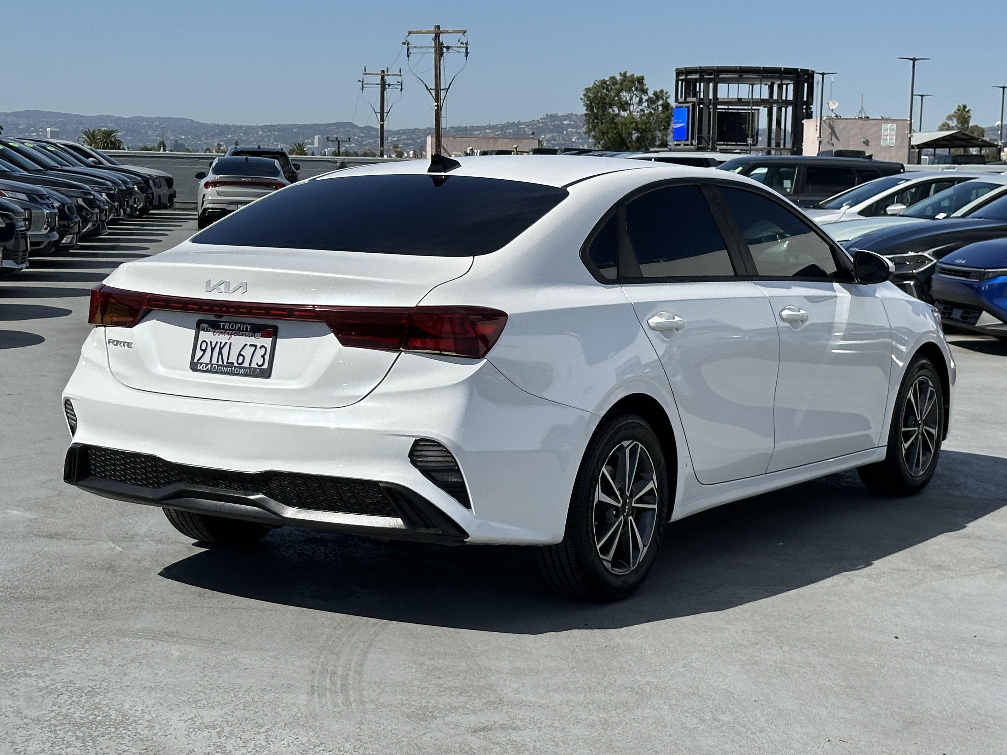 Certified 2023 Kia Forte LXS FWD image 7