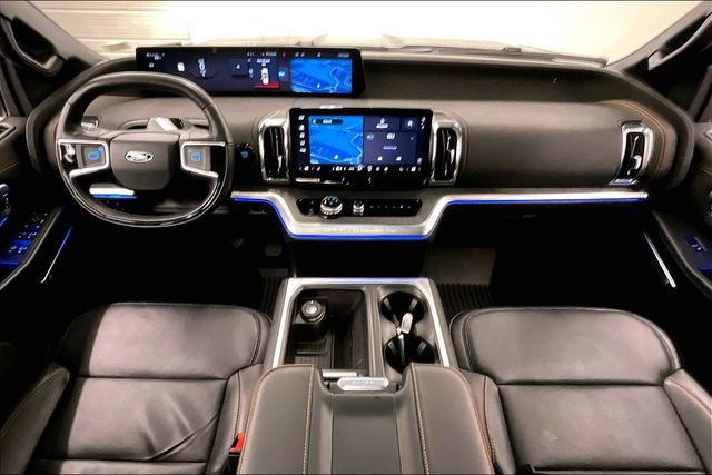 Used 2025 Ford Expedition Tremor AWD/4WD image 17