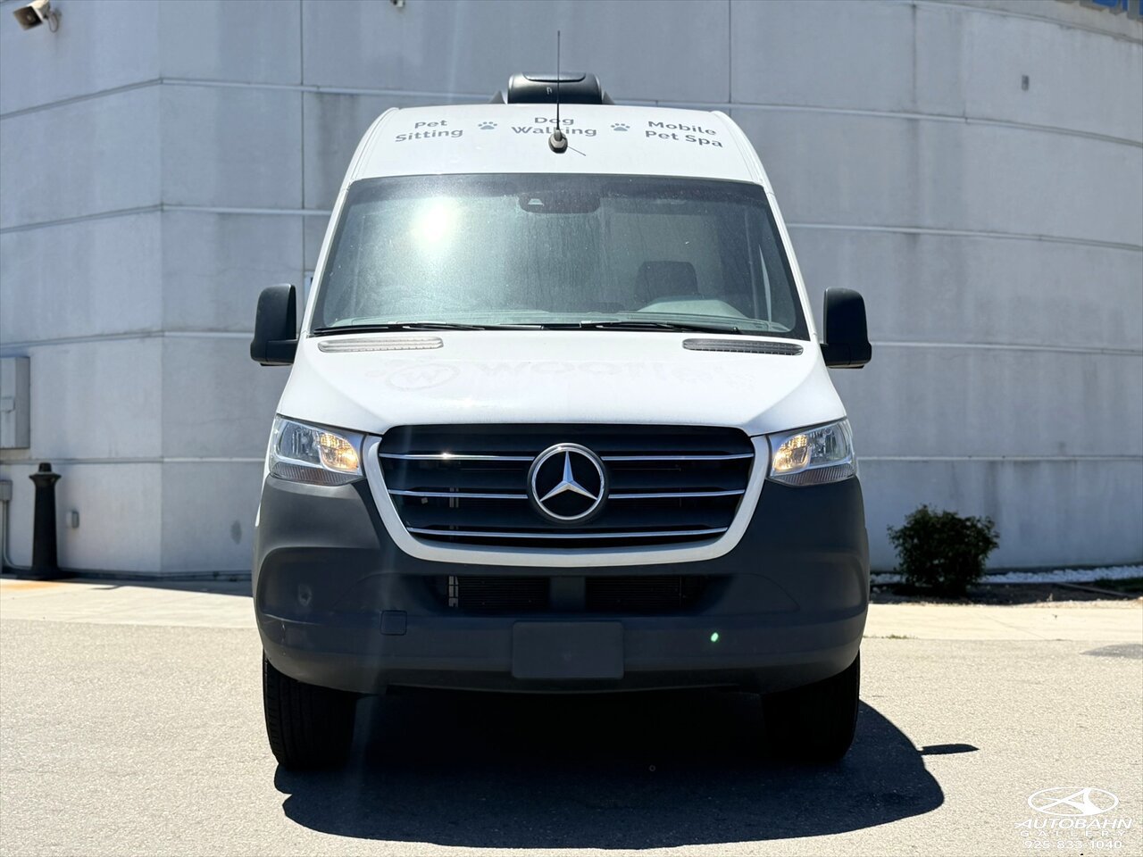 Used 2024 Mercedes-Benz Sprinter 2500 image 2