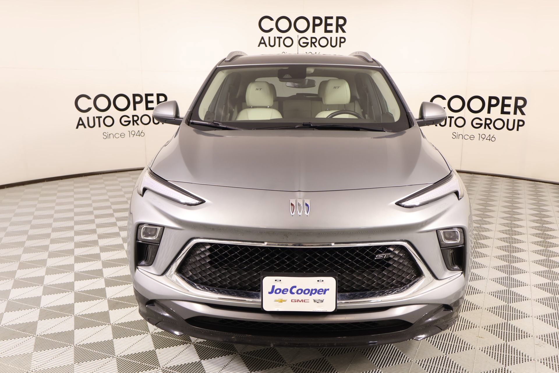 Used 2025 Buick Encore GX Sport Touring w/ Comfort Package FWD image 9