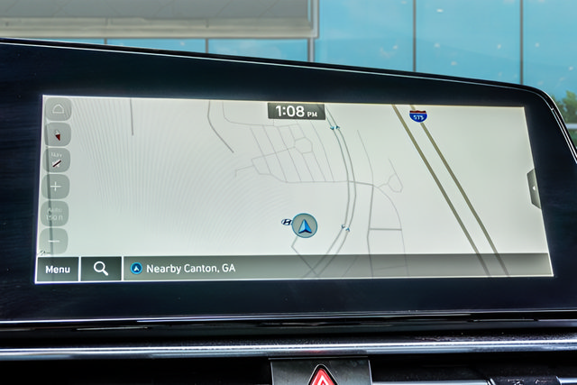 Used 2025 Hyundai Elantra Limited FWD image 28