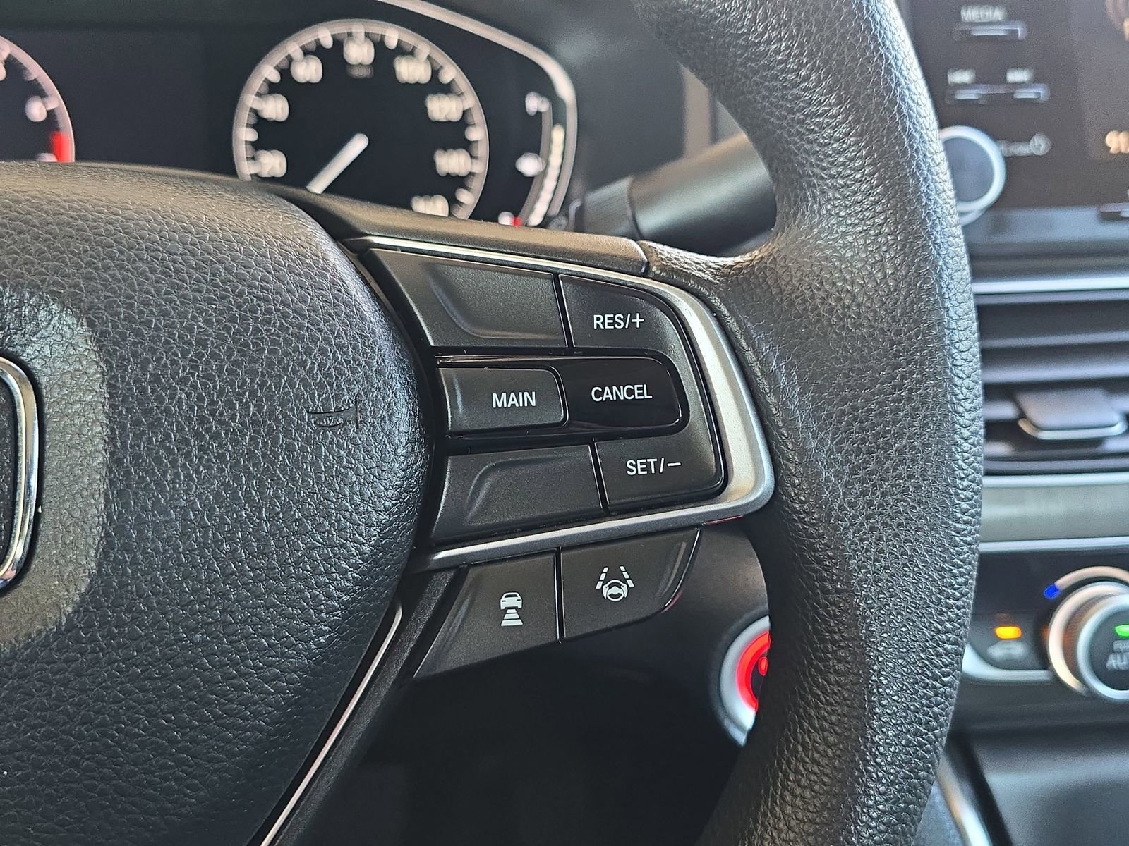 Used 2018 Honda Accord LX image 20