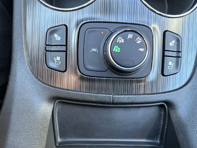 Used 2022 GMC Acadia SLT w/ Preferred Package AWD/4WD image 32