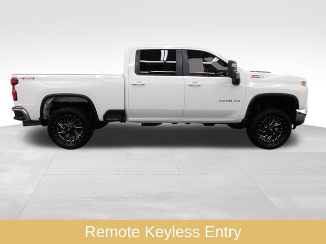 Used 2021 Chevrolet Silverado 2500 LT w/ Z71 Off-Road Package image 12